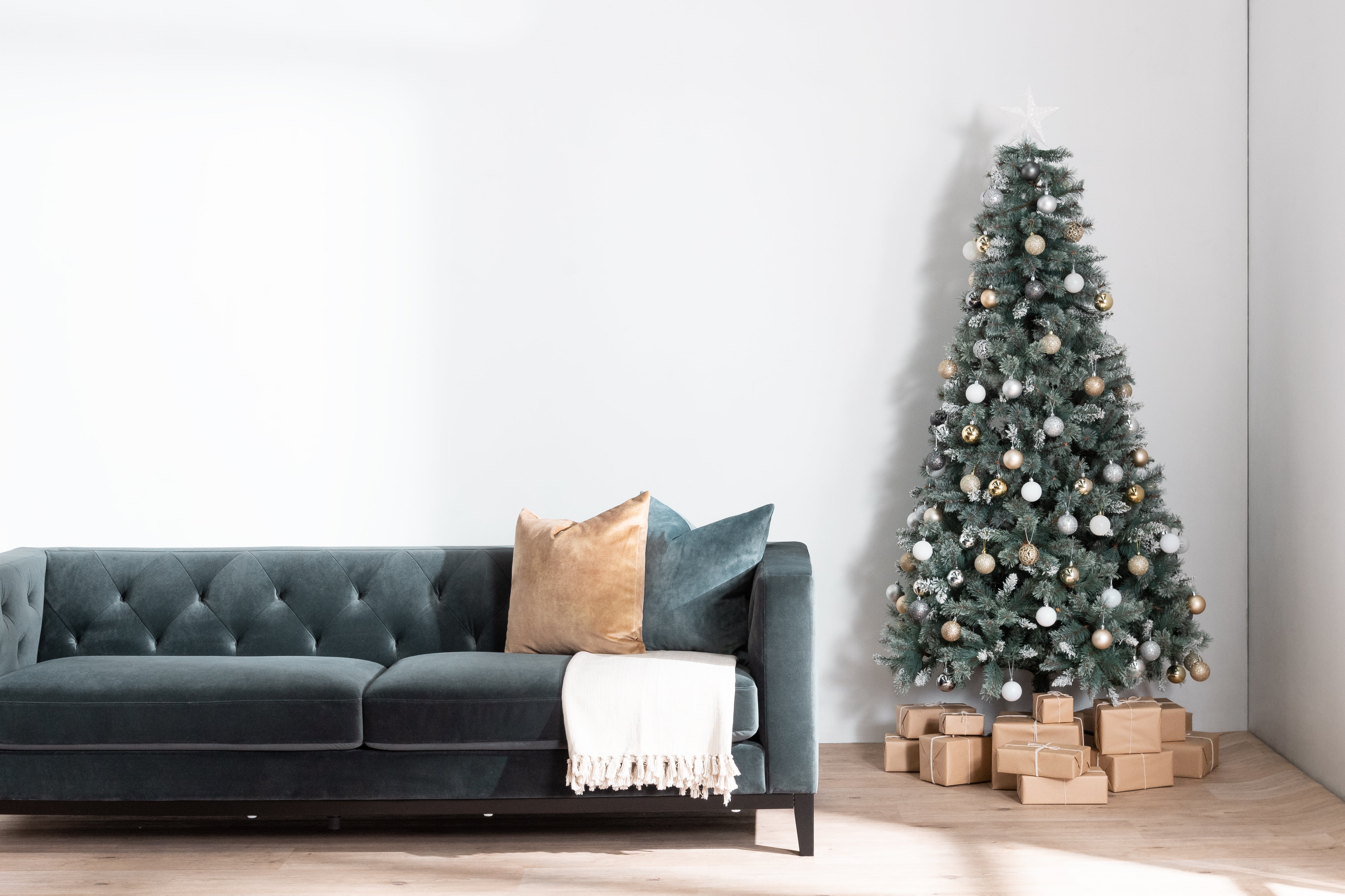 How to Style Your Home for Christmas: A Warm and Modern Guide for the Festive Season