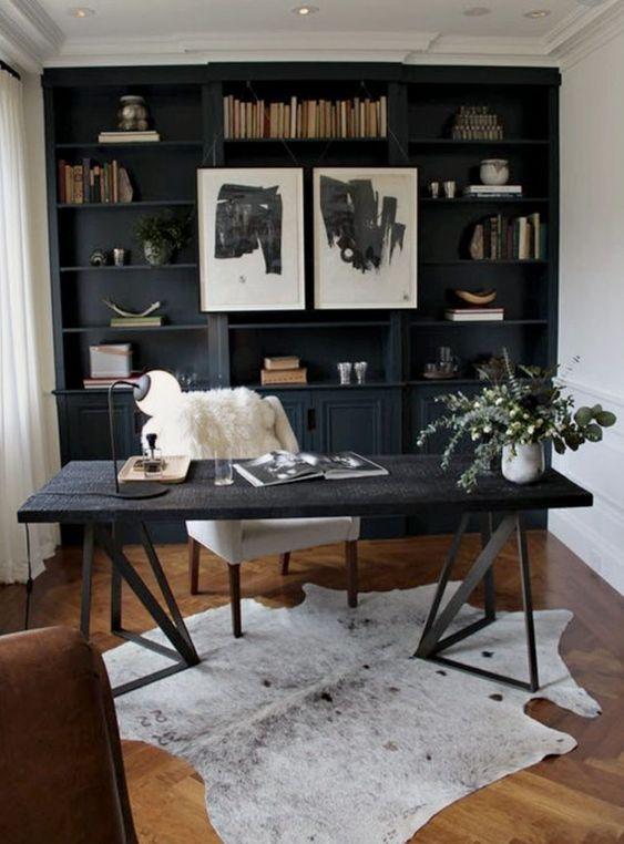 Lavish Office Furniture for an Organised and Sophisticated Office