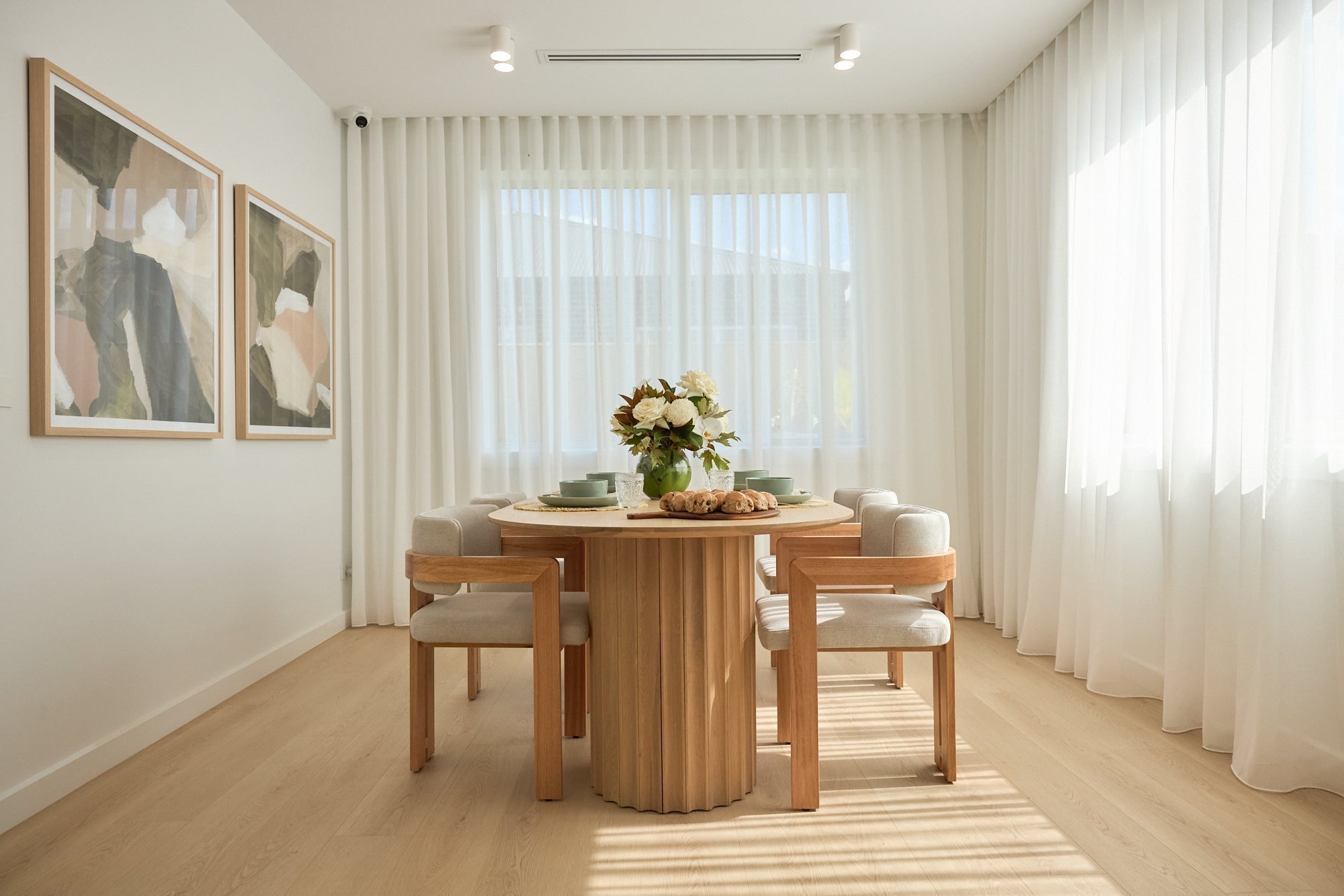 How To Create A Warm & Inviting Living Room This Winter