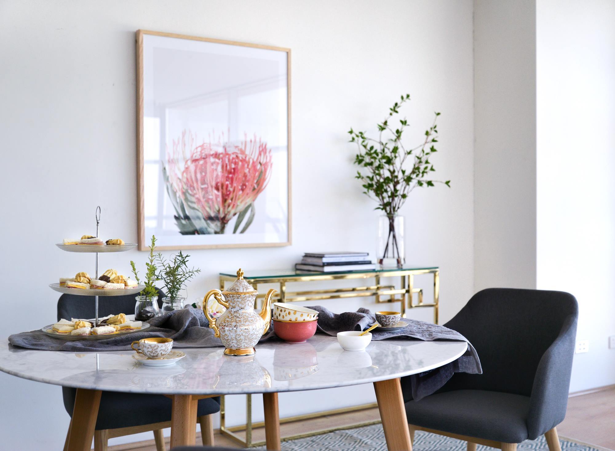 Luxurious Marble Dining Tables