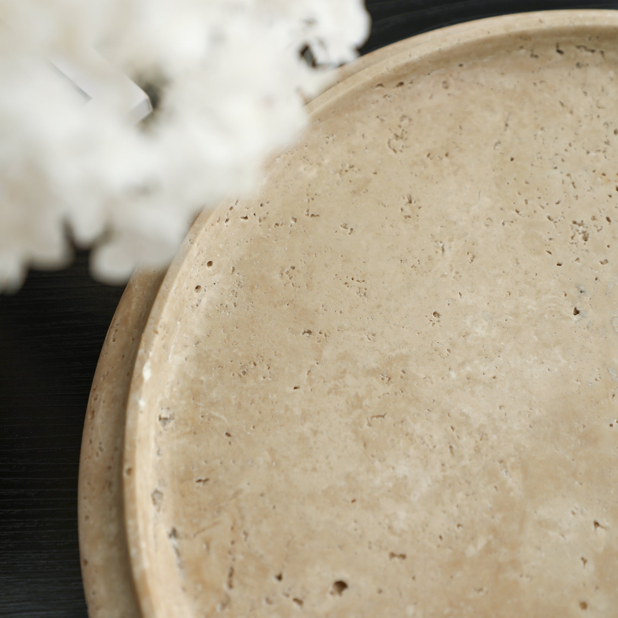 Zuno Flying Cake Plate Homewares Floco-Core