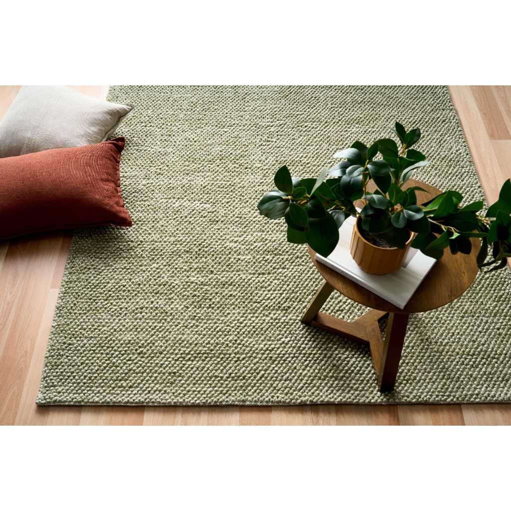 Ex Display - Alina Shaggy Rug 240 x 320 Rug - Pesto Wool Rug Mos-Local