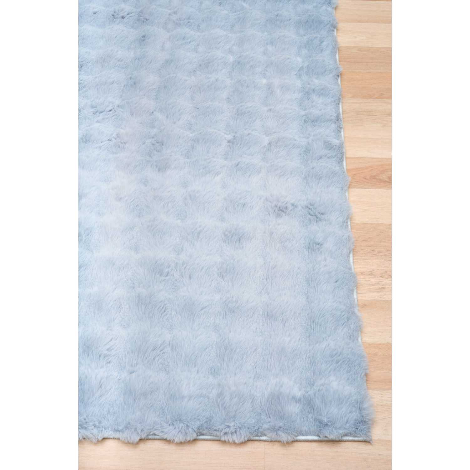 Ex Display - Dratini 200 x 290cm Faux Fur Rug - Light Blue Rug Mos-Local