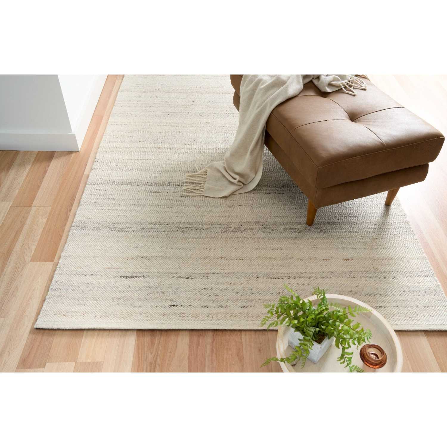 Hampton Handwoven Wool Rug - White Duck Rug Mos-Local