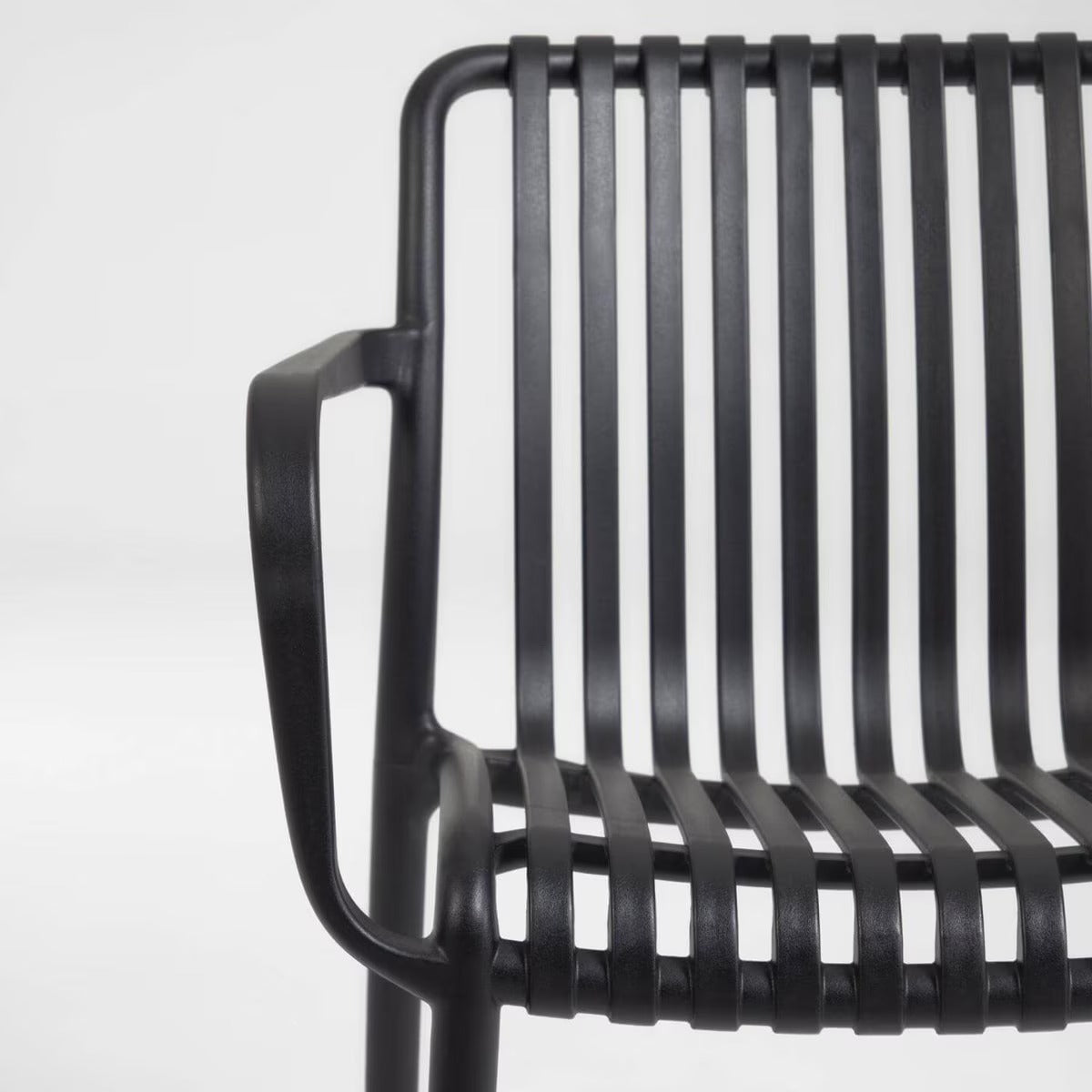 Isabella Dining Chair - Black Outdoor Chair The Form-Local