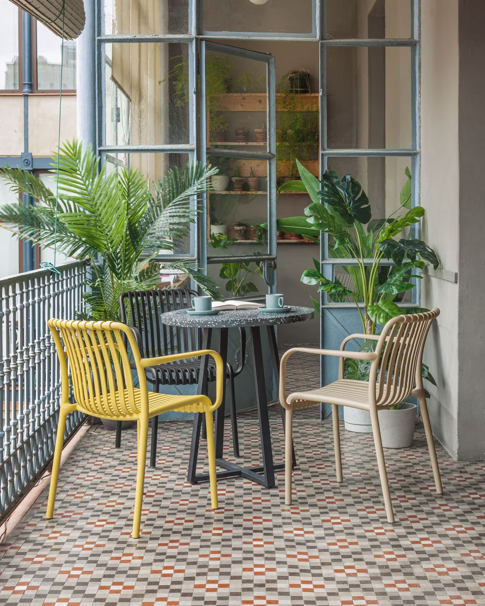 Isabella Dining Chair - Mustard Outdoor Chair The Form-Local