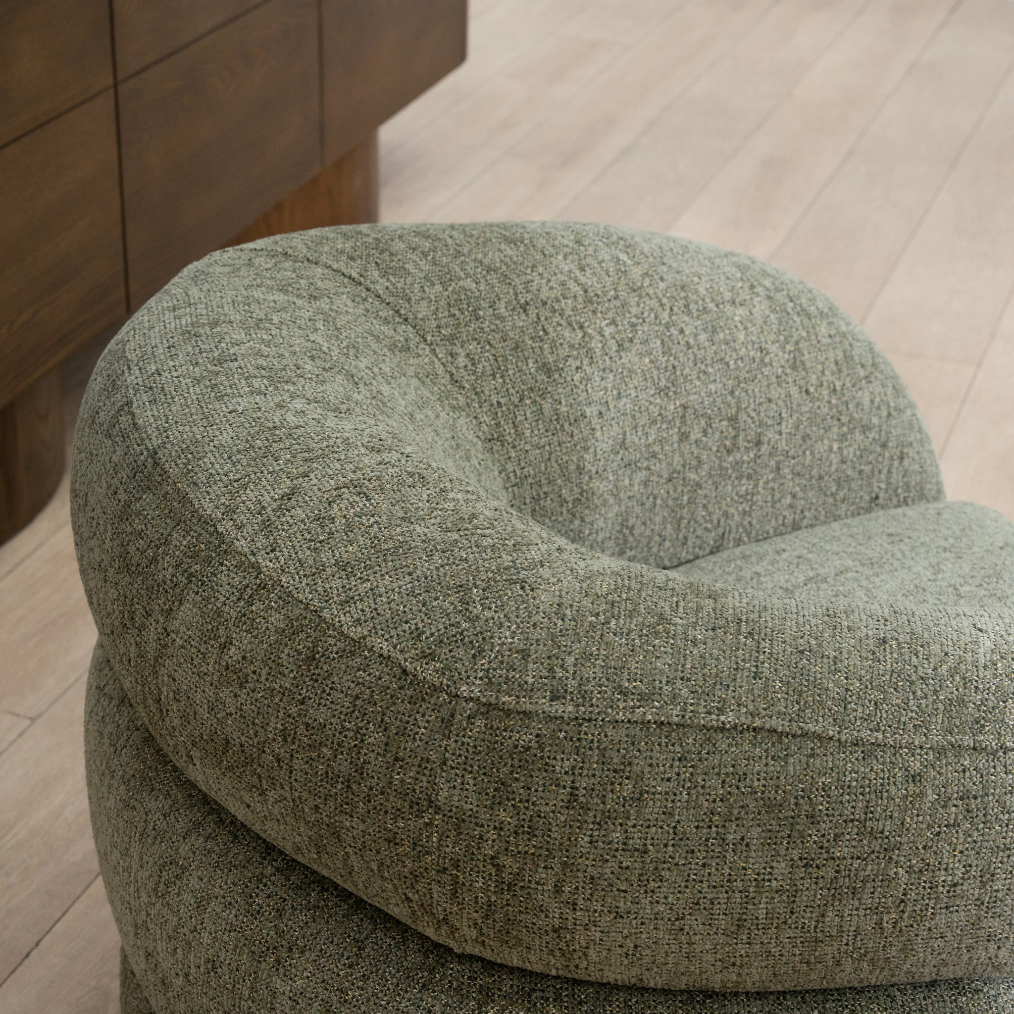 Donovan Swivel Armchair - Sea Green Armchair Casa-Core
