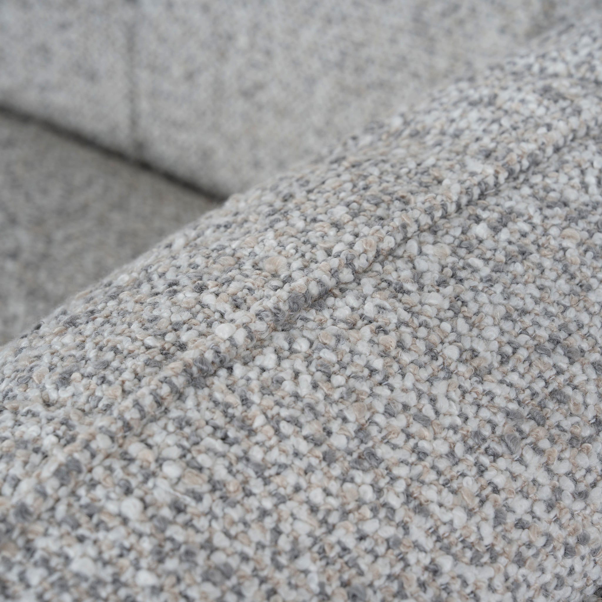 Zephyr Armchair - Noah Silver Lining Armchair IGGY-Core