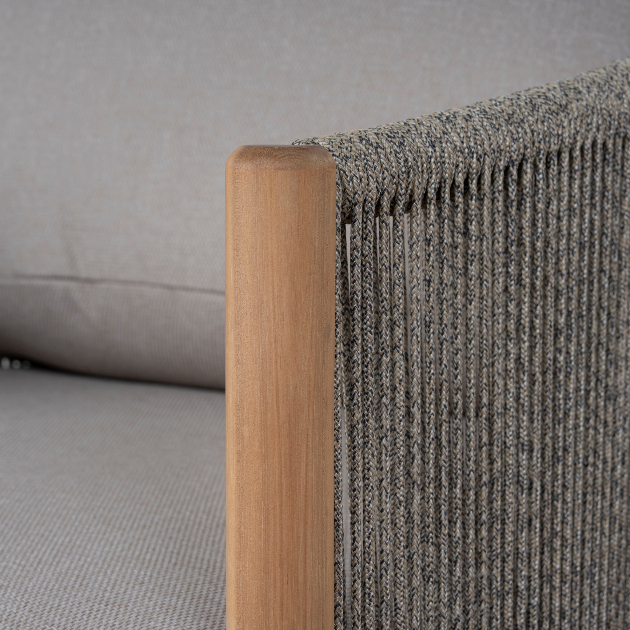 Varela 4pcs Outdoor Lounge Set - Light Brown Outdoor Lounge Set Eminem-Core