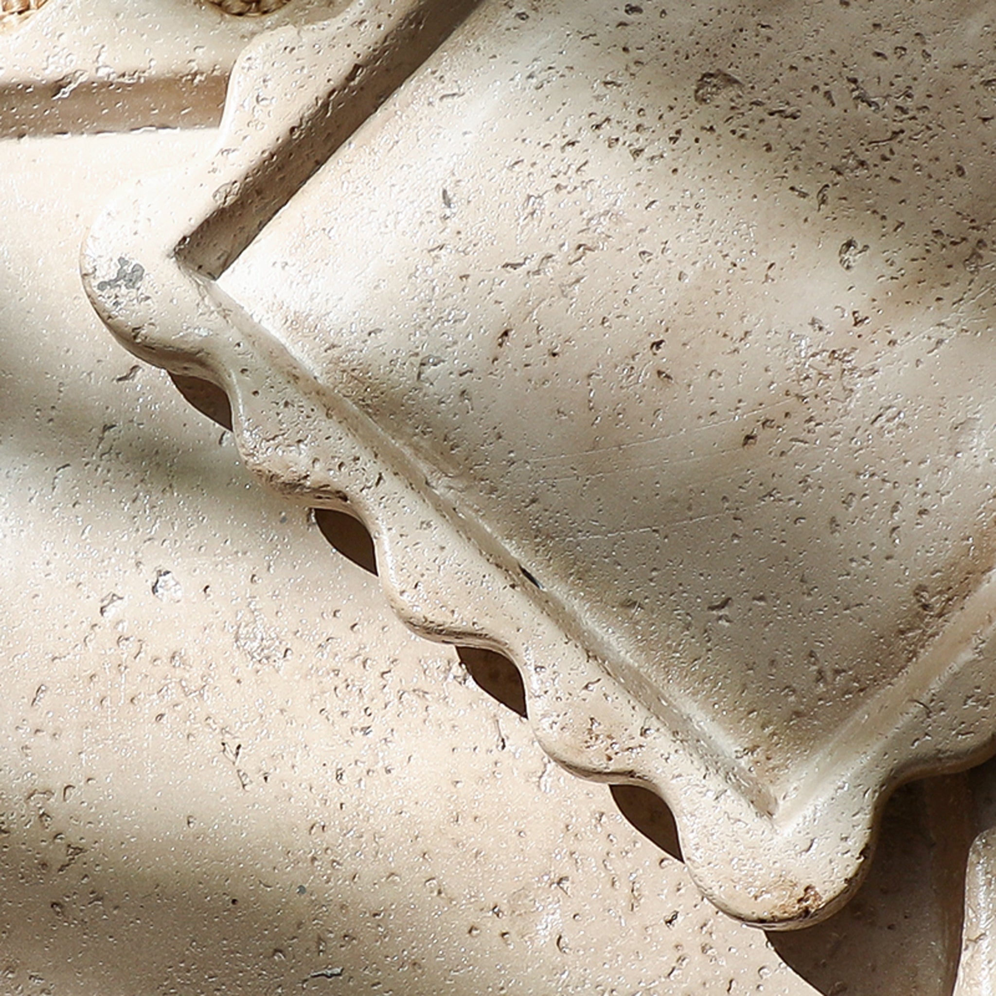 Naro Wavy Edge Plate A Homewares Floco-Core