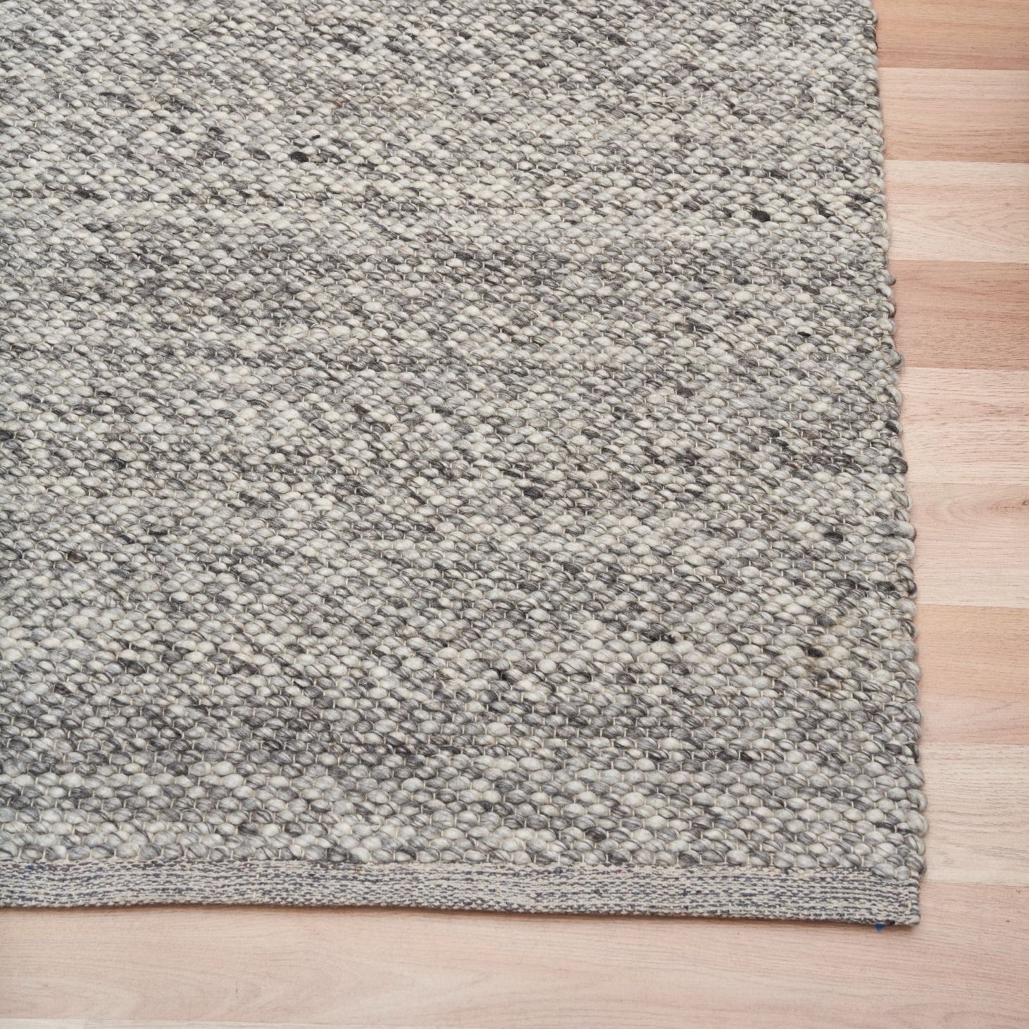 Parker New Zealand Wool Rug - Dark Grey Rug Mos-Local