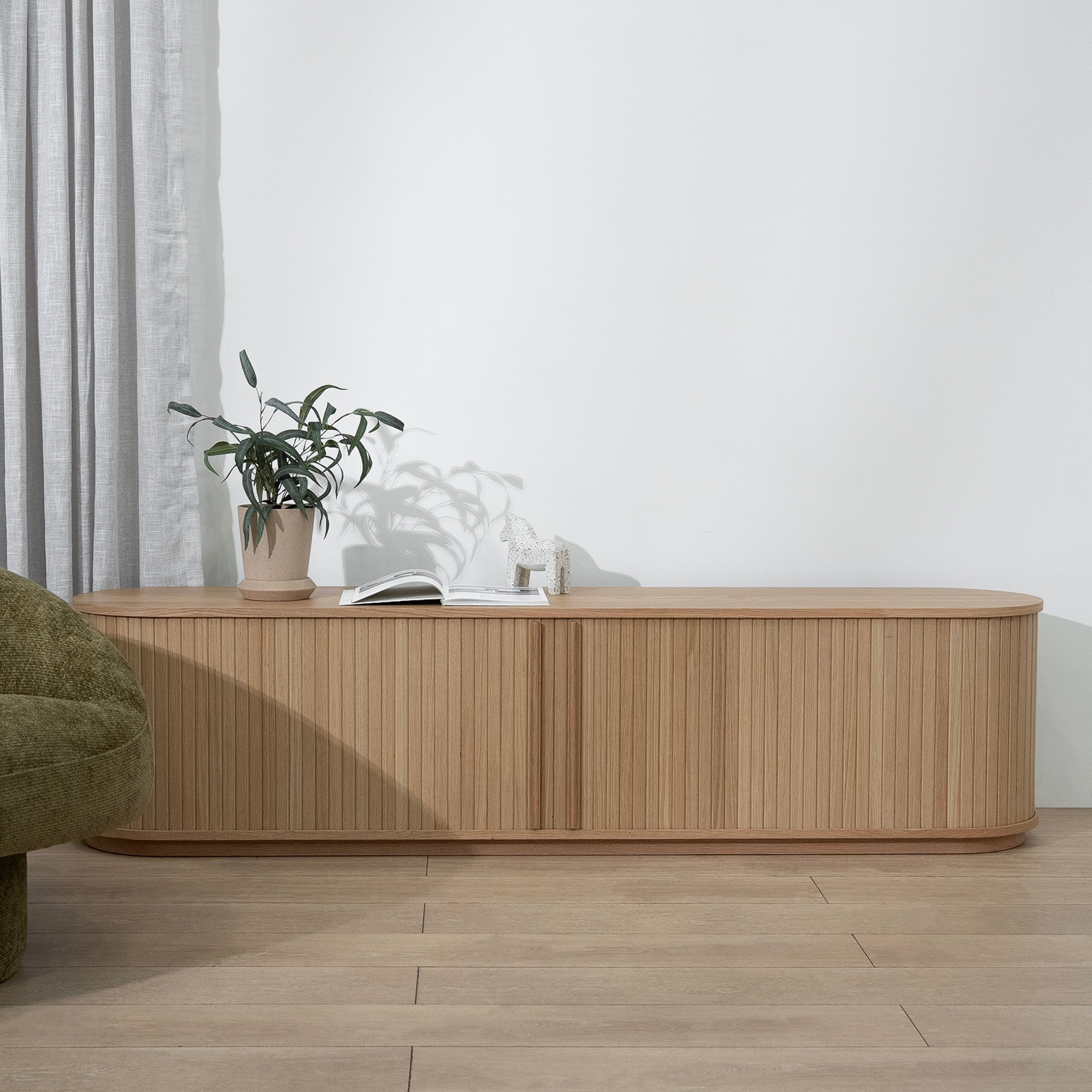 Ex Display - Linea 2m TV Entertainment Unit - Natural (For Display Only) TV/Entertainment Unit KD-Core