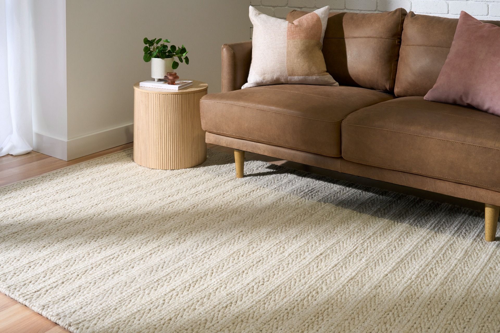 Vallis Wool Rug Rug Mos-Local