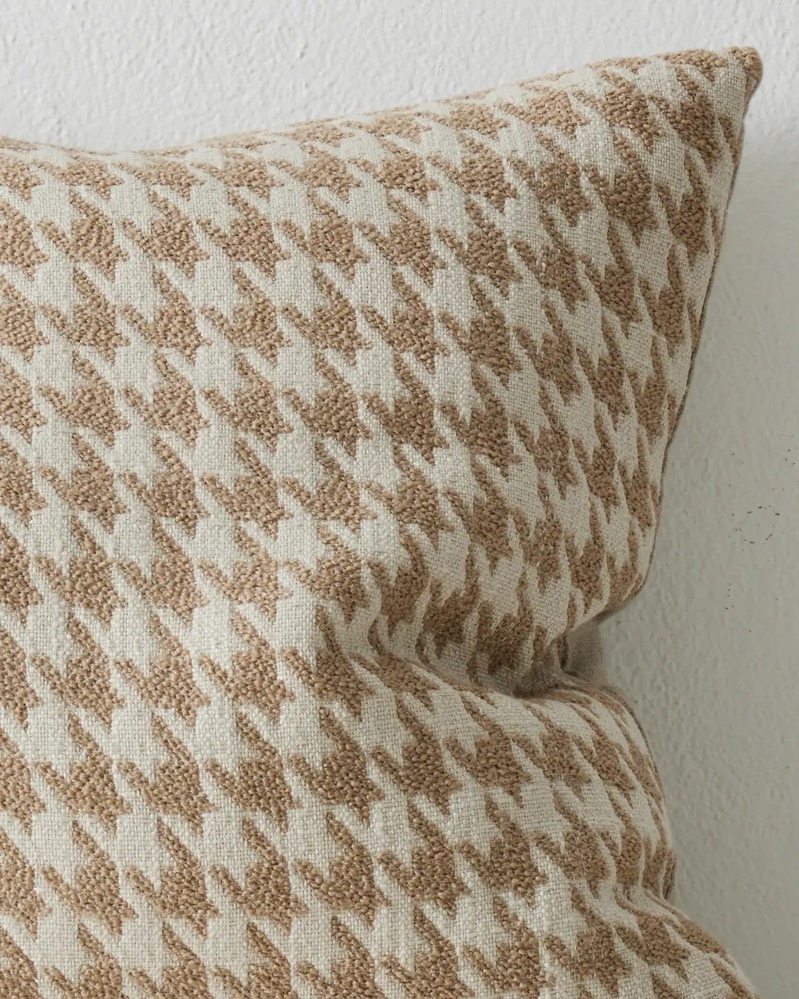 Weave Giovanni 50cm Cushion Cushion Weave-Local
