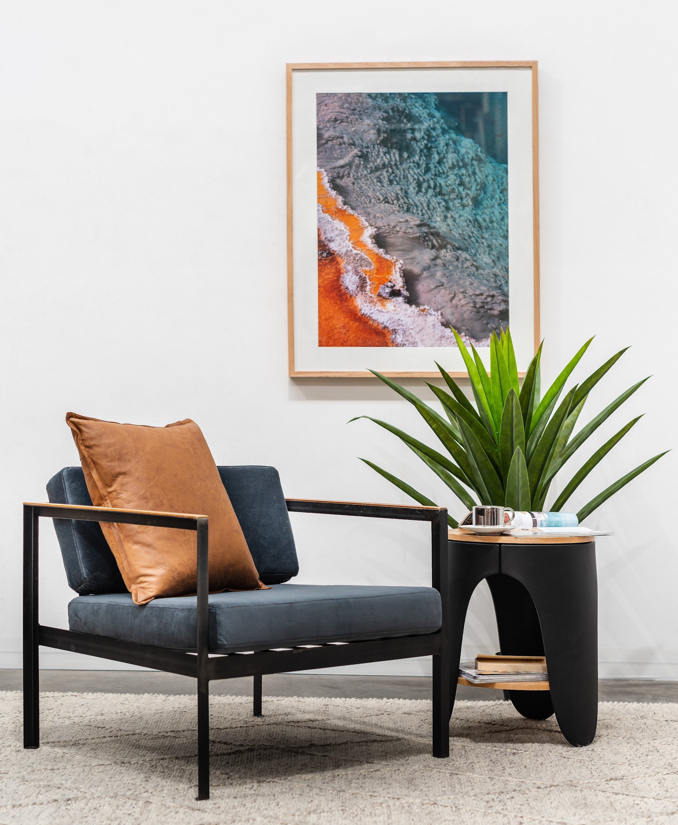 Jackson Round Side Table - Natural - Black Side Table Swady-Core   