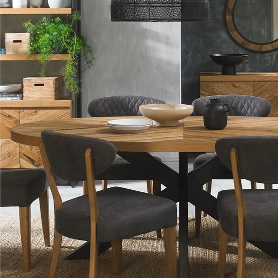 Tammi 6 Seater Dining Table - European Knotty Oak Dining Table VN-Core   