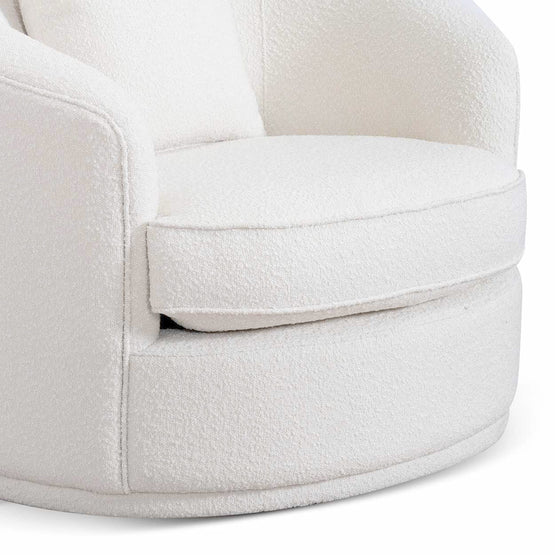 Dorian Armchair - Ivory White Boucle LC6743-FS