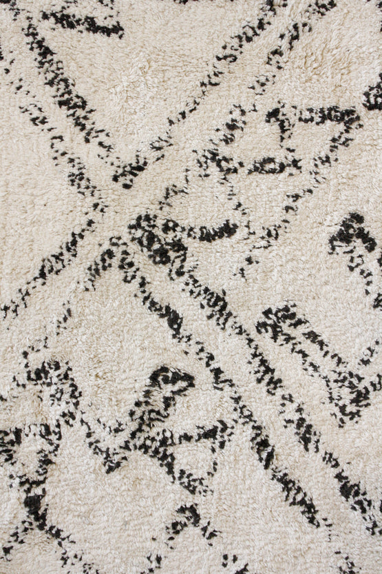 Mulberi Awan 300 x 200 cm Cotton Rug - White RG7430-FRX